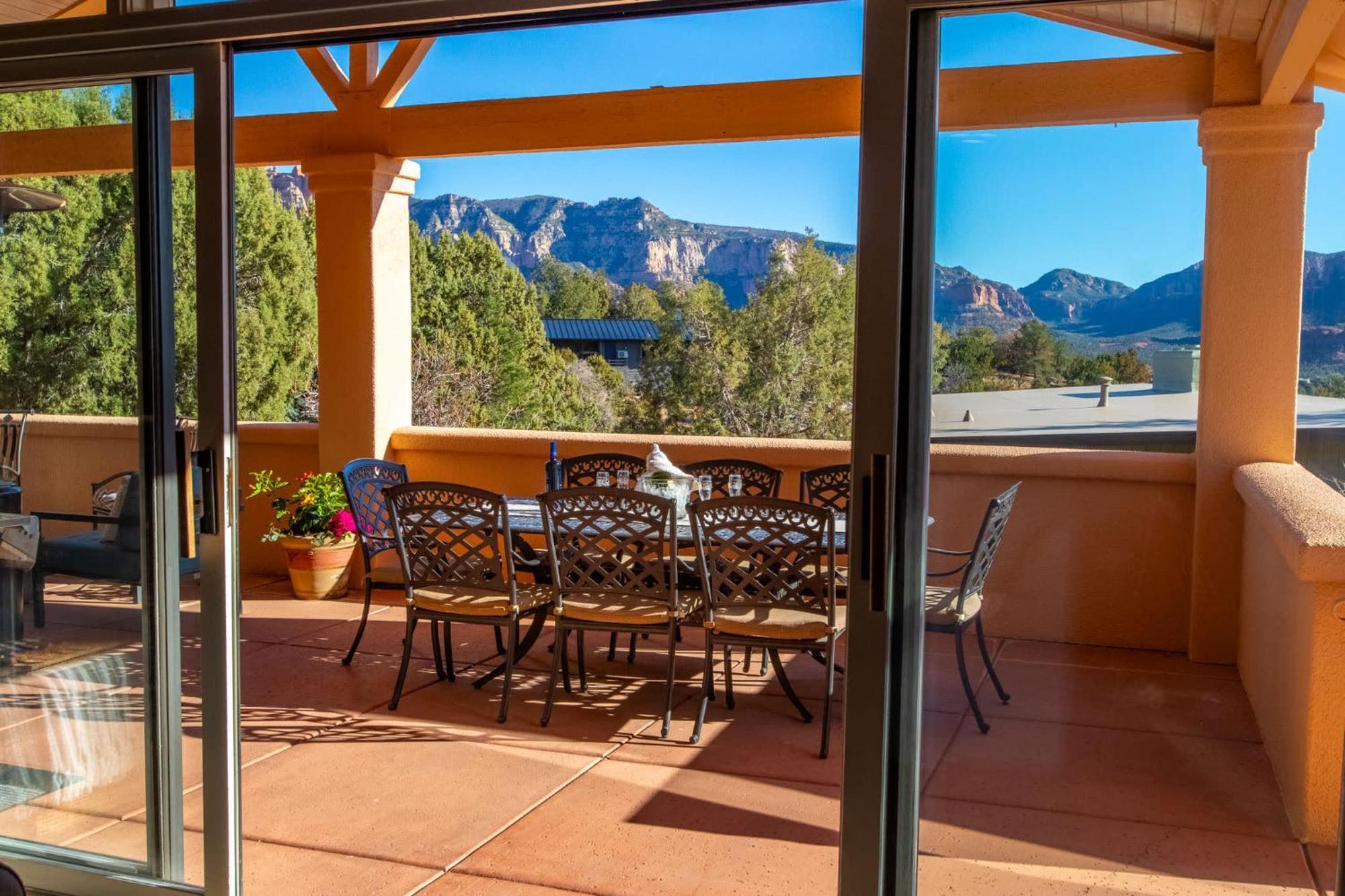 5 Bed 3 Bath Uptown Sedona-Game Room-Sauna-Cold Plunge-Jacuzzi-Gym Exterior foto